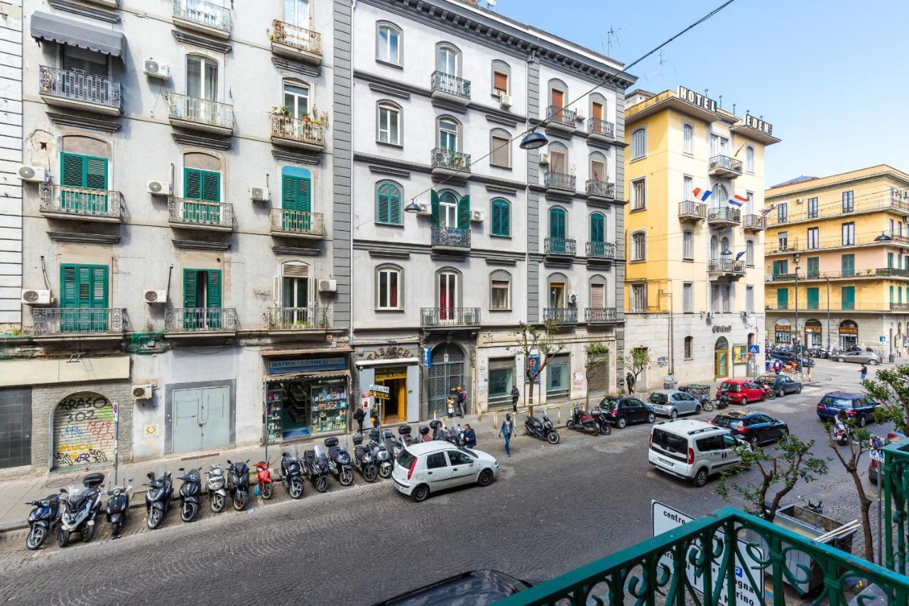 Central Station Family Apartment By Wonderful Italy Napoli Eksteriør bilde